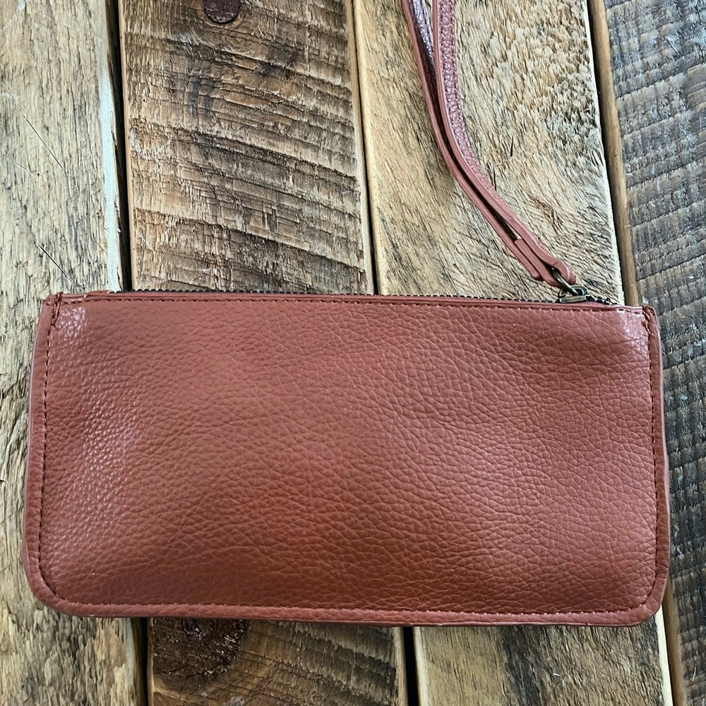 Maurices Tan Leather Wristlet Clutch - Picture 2 of 8